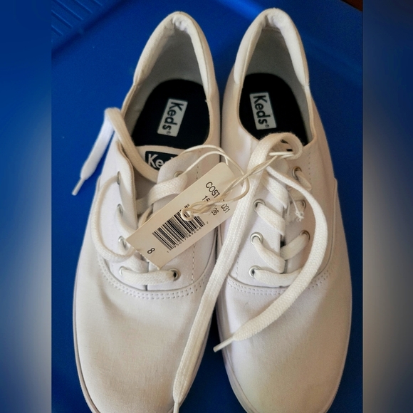 NWT Keds Tennis/Courts Sneaker all White - Picture 1 of 4